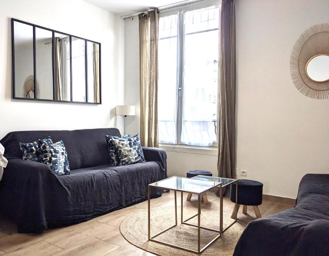 Grande Maison Renovee A 7 Min Du Metro ロマンヴィル エクステリア 写真